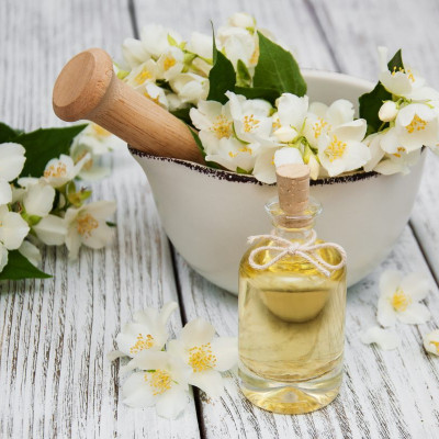 Tinh dầu Hoa Lài (hoa Nhài) 50ml nguyên chất từ thiên nhiên, xông phòng, khử mùi, thơm phòng, đuổi muỗi - KingOil