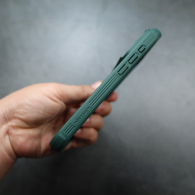 Ốp lưng chống sốc bảo vệ camera cho iPhone 16 / 16 Plus / 16 Pro / 16 Pro Max hiệu Nillkin Camshield - Viền dẻo TPU, đệm khí chống sốc, Lưng nhám PC - Hàng nhập khẩu