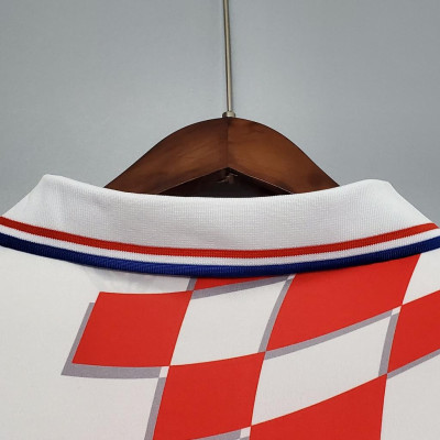 Áo Bóng Đá Retro Tuyển Croatia 1998 - Sân Khách bản cao cấp vải Cotton Polyester