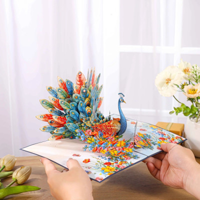 Thiệp 3D Chim Công Xòe Đuôi Rực Rỡ – Thiệp Pop Up Cao Cấp, Sang Trọng, Tặng Sinh Nhật, Kỷ Niệm, 8/3, 20/10, A55