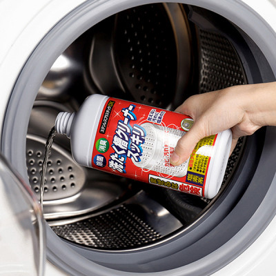 Nước tẩy vệ sinh lồng máy giặt Rocket 99,9% của Nhật bản 550g