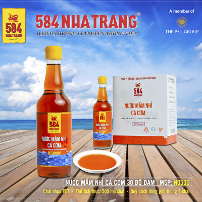 Nước mắm Nhỉ Cá cơm 584 Nha Trang - 30 độ đạm - Chai Nhựa 500ml