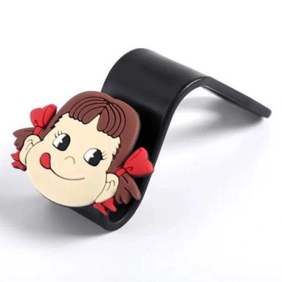Móc treo đồ sau ghế ô tô họa tiết hoạt hình 3D đáng yêu