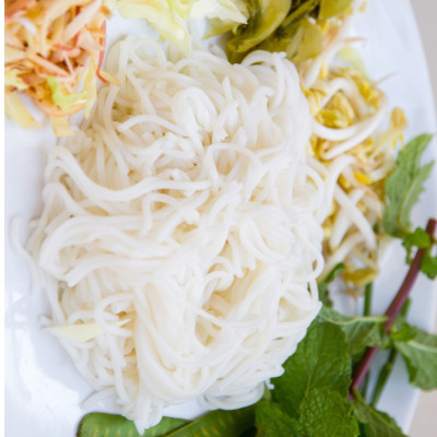 Combo Bánh tráng gỏi cuốn Shammi tròn túi 400g + Bánh tráng chả giò Shammi vuông túi 200g + Bún tươi Shammi túi 400g