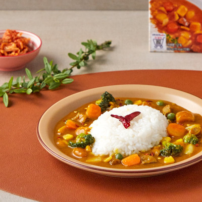 Sốt cà ri cay Ottogi hộp 200g