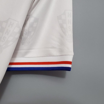Áo Bóng Đá Retro Tuyển Croatia 1998 - Sân Khách bản cao cấp vải Cotton Polyester