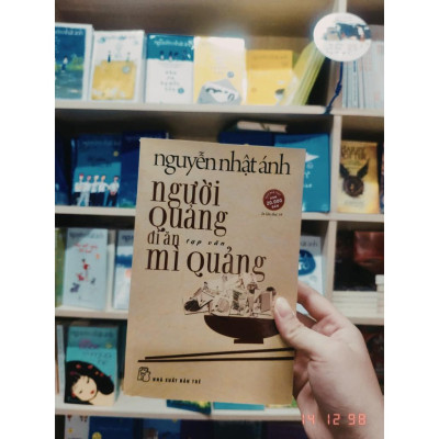 Sách-Người Quảng Đi Ăn Mì Quảng (Tạp Văn)