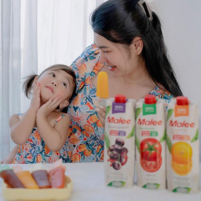 Nước Ép Quýt Với Tép Cam Malee 1L - Nhập Khẩu Thái Lan | Malee 100% Mandarin Orange Juice with Orange Pulp 1L