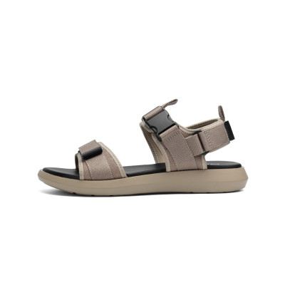 Sandal Biti